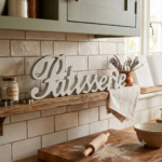 Scritta patisserie bianca