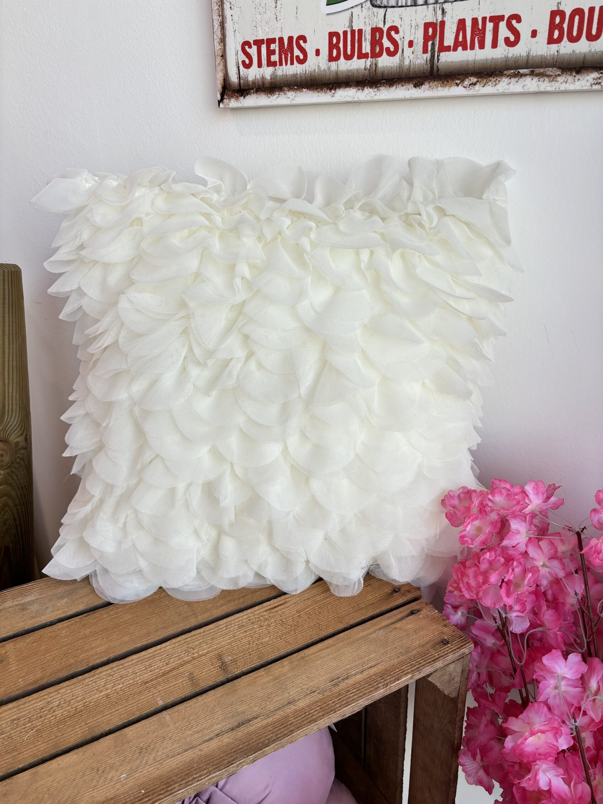 Cuscino quadrato tulle latte