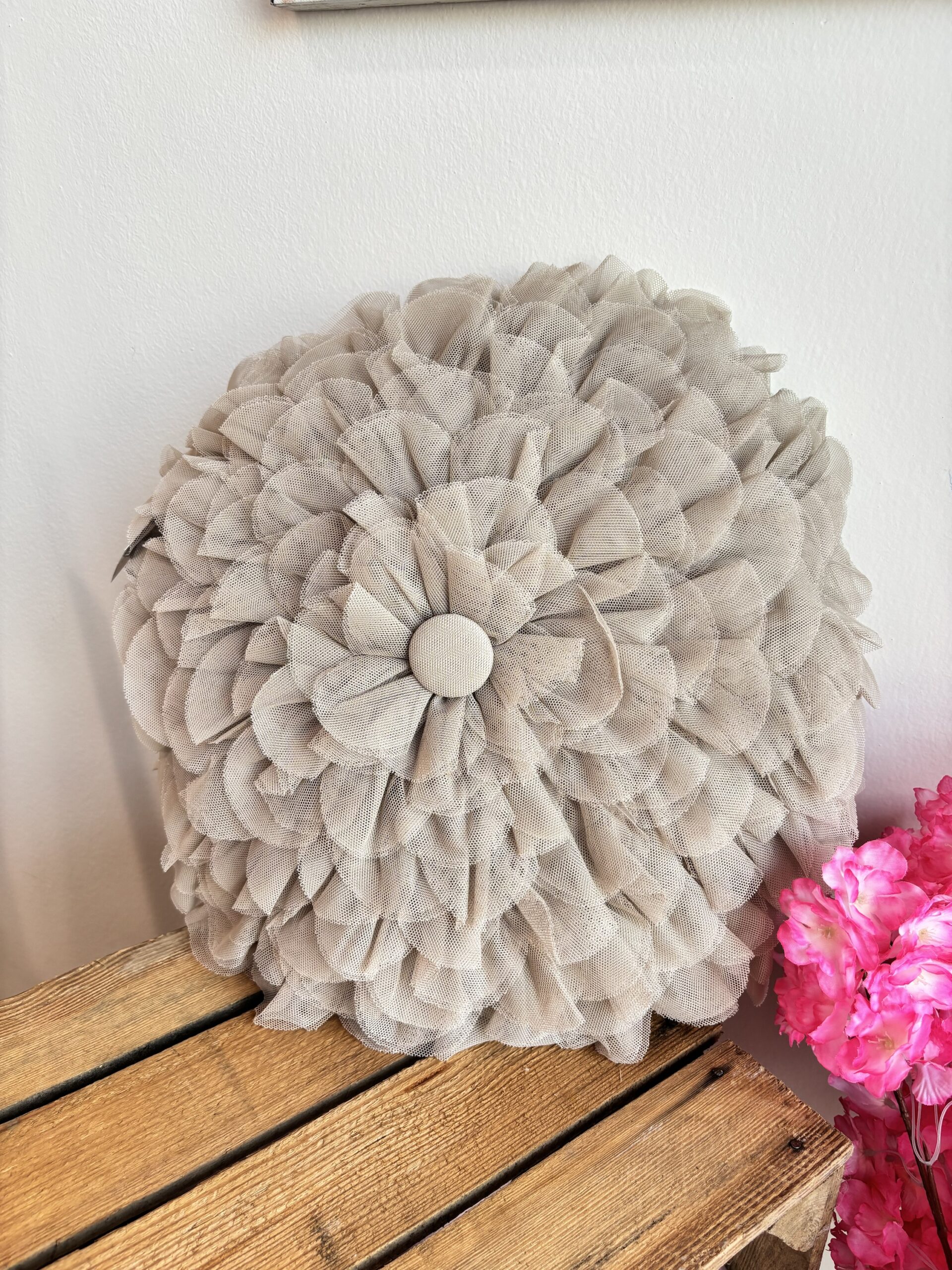 Cuscino tondo tulle Tortora