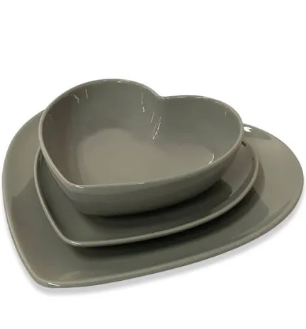 piatti cuore grigio