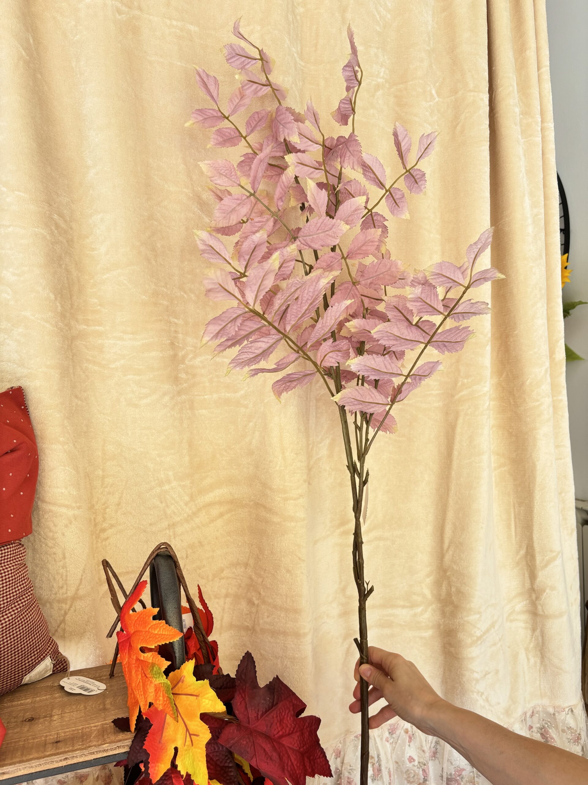 Ramo foglie rosa h120 cm