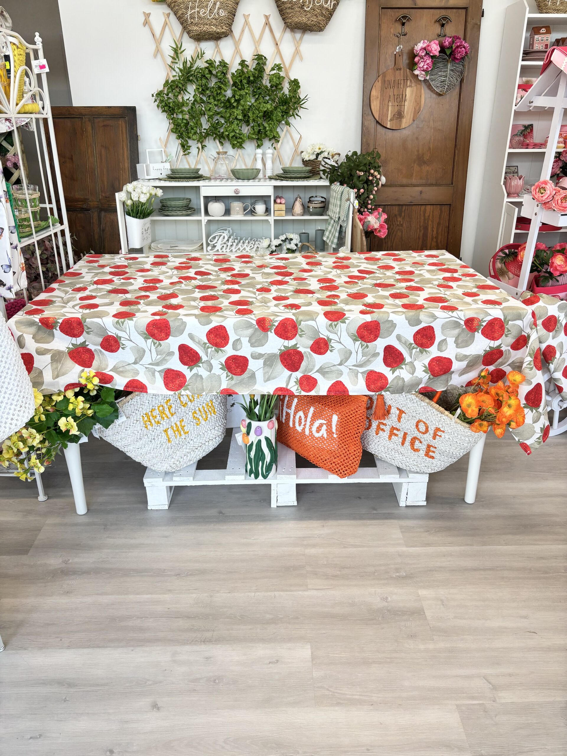 Tovaglia fragole 140x240 cm