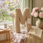 Lettera cuscino M